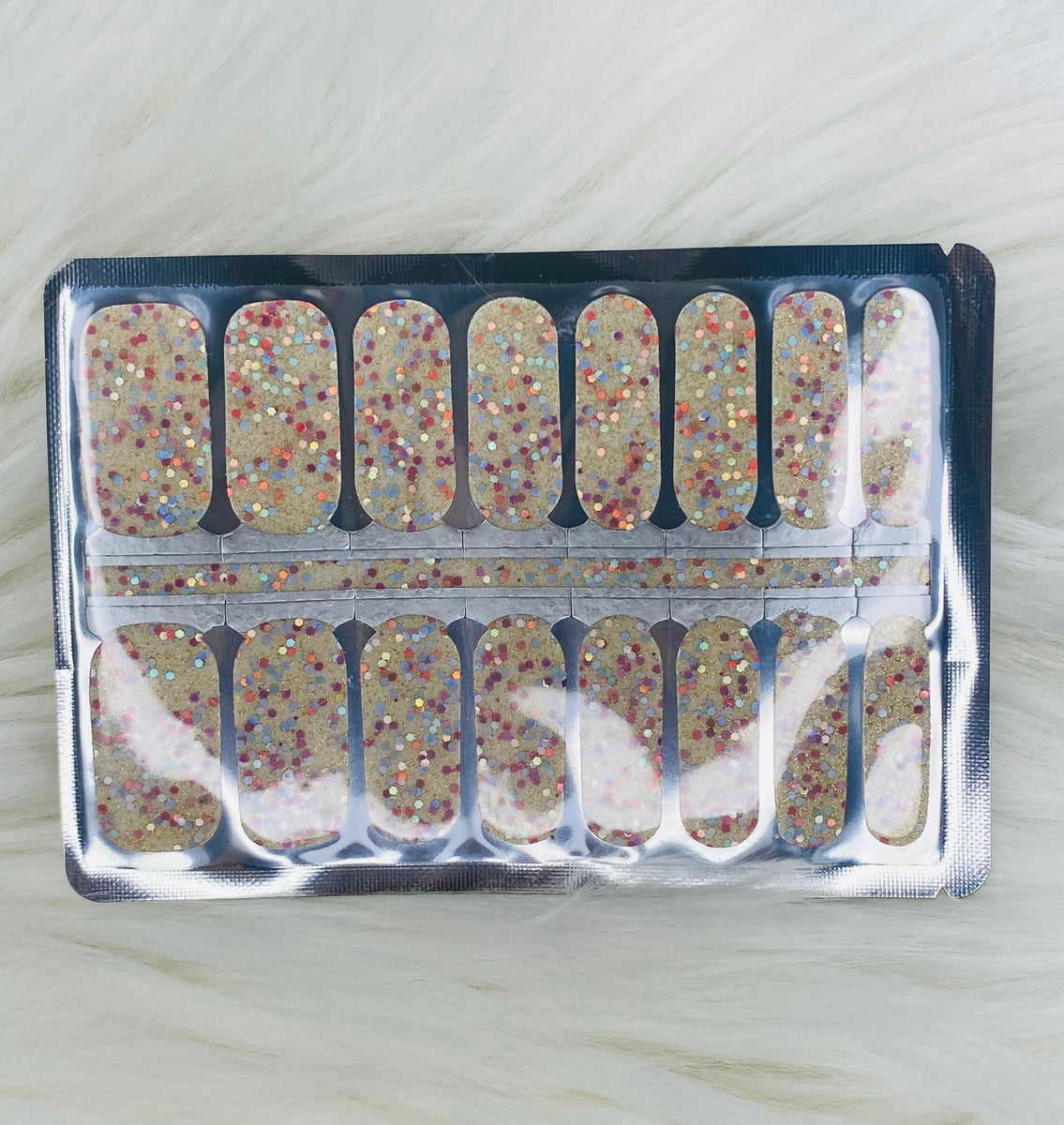 Toes in the Sand – Momma Cats Nail Wraps