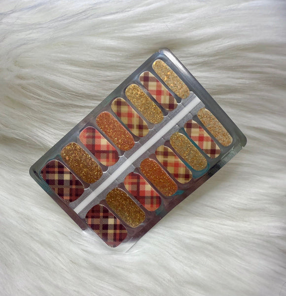 Aren’t You Plaid It’s Fall?